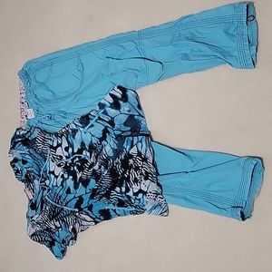 Medium koi scrubs in blue
